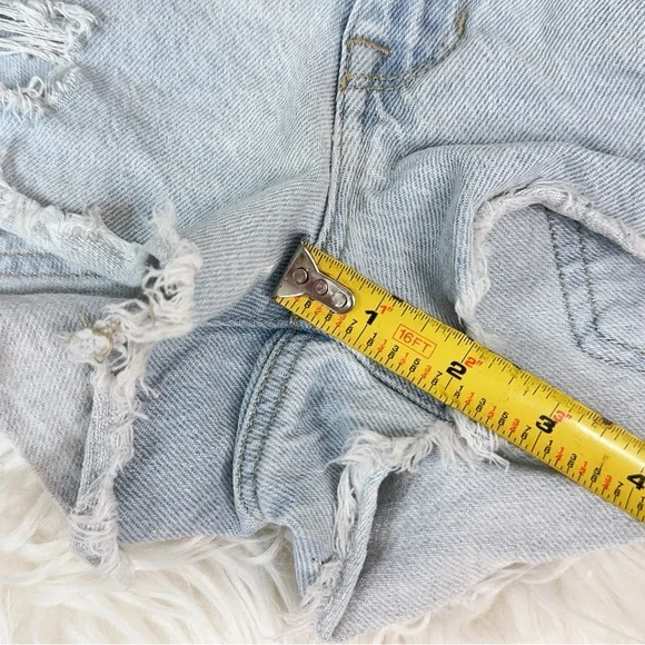 ‼️SALE‼️ PACSUN Women's High Rise Festival Light Denim Ripped Shorts, Size 22 - Picture 7 of 11